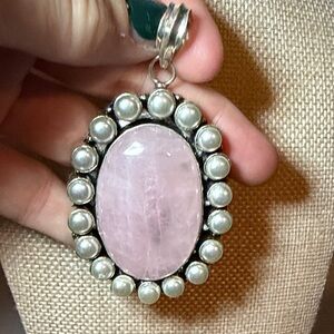 Elegant Rose Quartz Silvertone Pendant with Pearl Halo design
